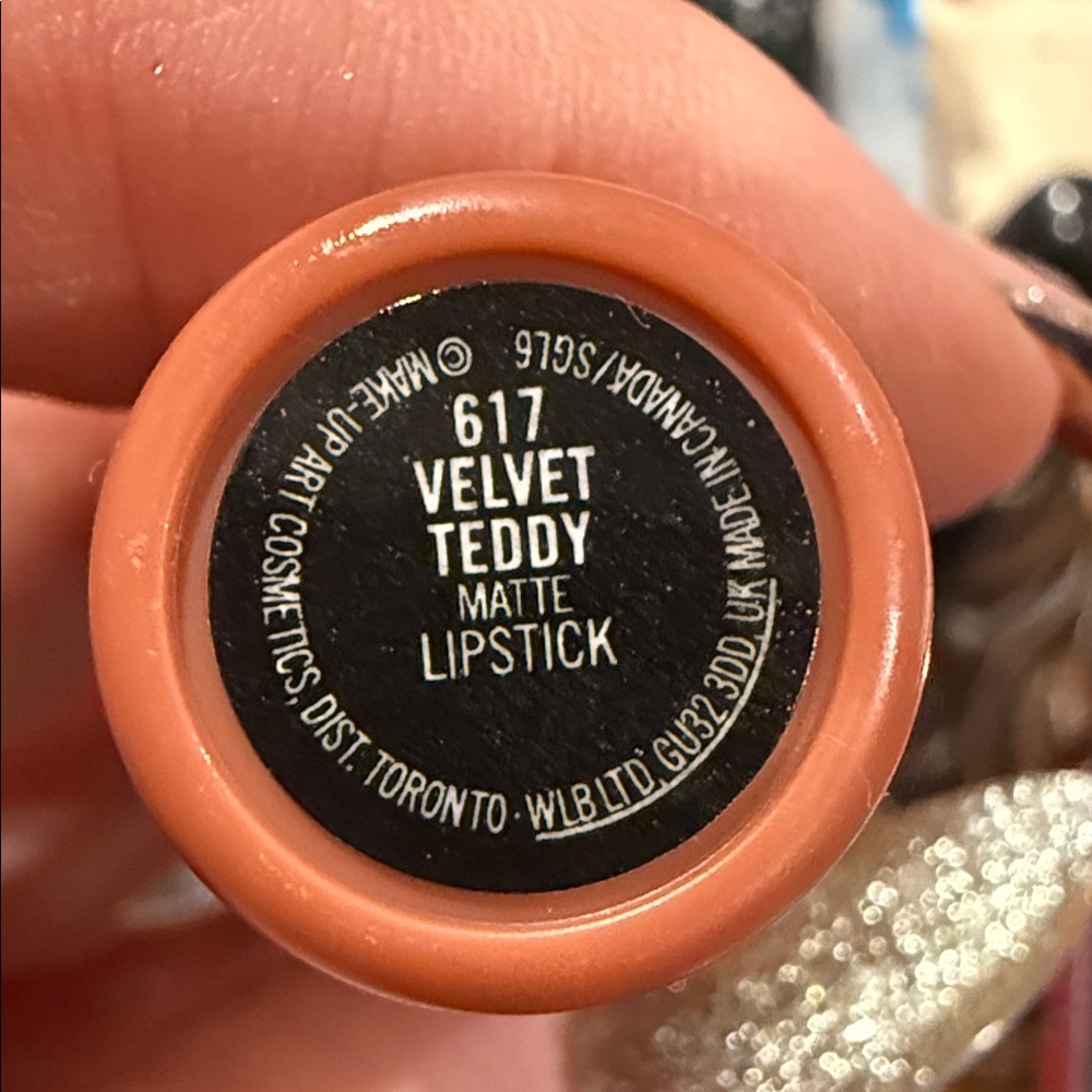 Mac  Velvet Teddy Matte  Lipstick - Picture 3 of 3